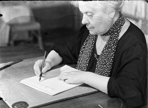 Ada Negri: poetessa, femminista, dimenticata